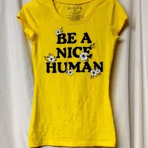 Wound Up | Yellow Short Sleeve Tee 'Be A Nice Human' Graphic | XL 15/17